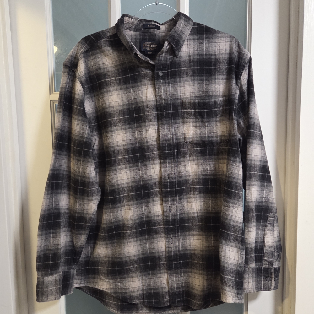 Pendleton Men's Black & Gray Plaid Flannel Shirt